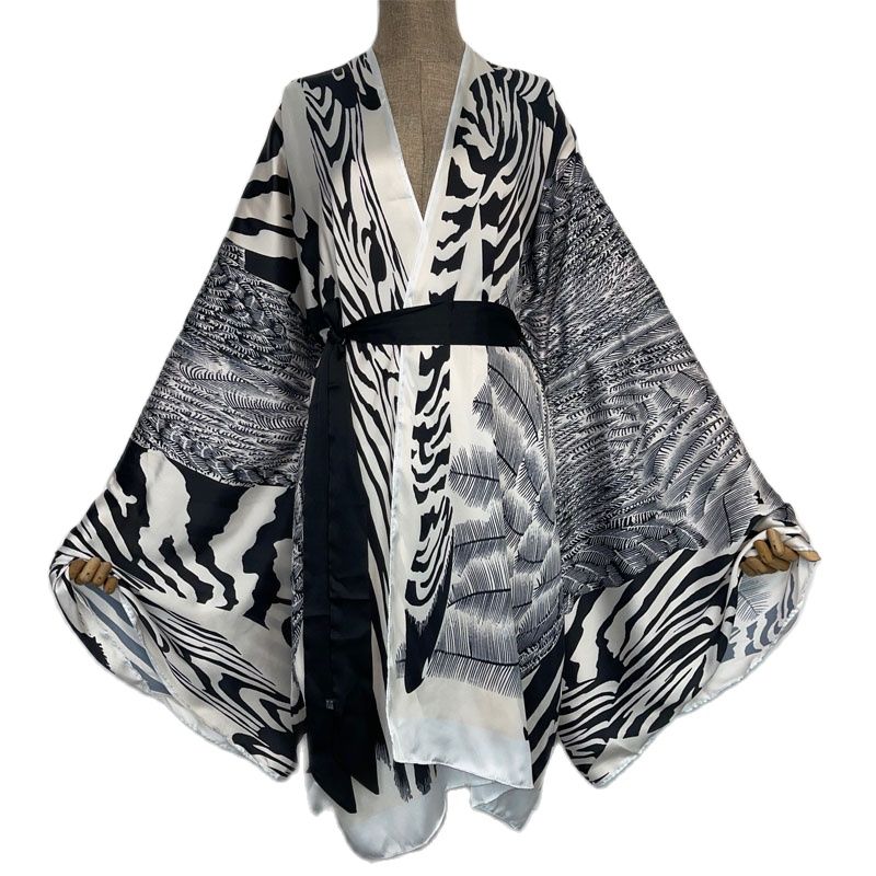 Wild Piano Kimono (Short) - Lashawn Janae (7260730196126)